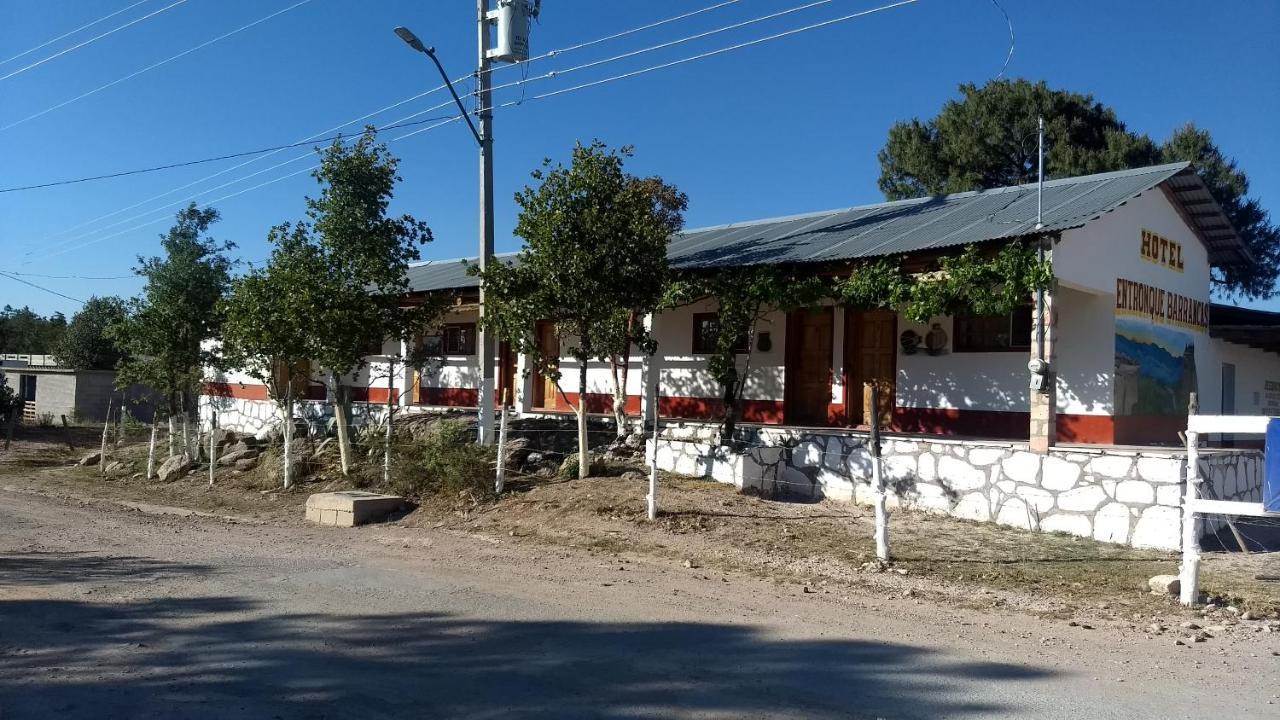 Hotel Entronque Barrancas San Alonso エクステリア 写真